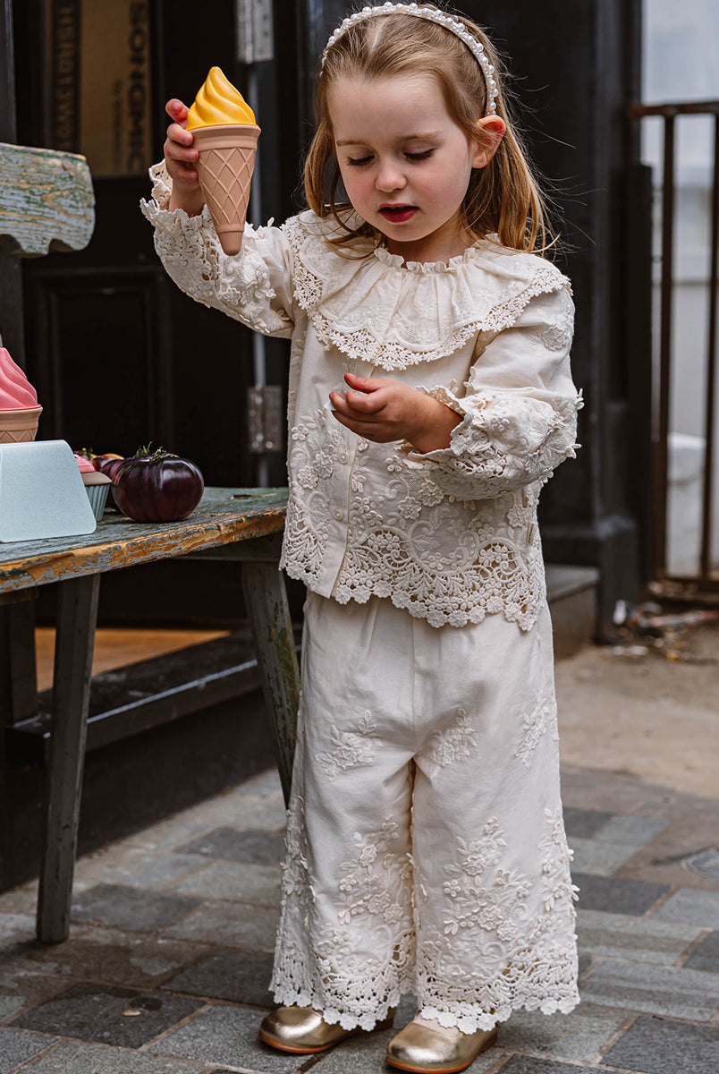 Lucerne Broderie Anglaise Blouse, Crème Brulee – view 5